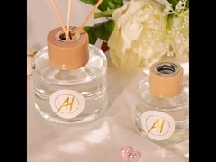 বিলাসবহুল সুগন্ধি তেল কালো কাচের বোতল রিড ডিফিউজার 100 মিলি