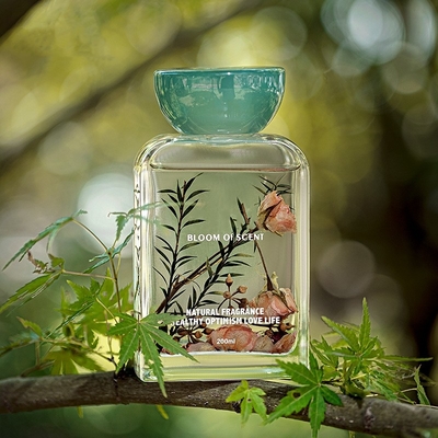 140ml এসেনশিয়াল অয়েল রজন ঢাকনা সেট ব্যাগ ফ্রেশ ফ্রেগ্রেন্স রিড ডিফিউজার উইথ রোজ ফ্লাওয়ার
