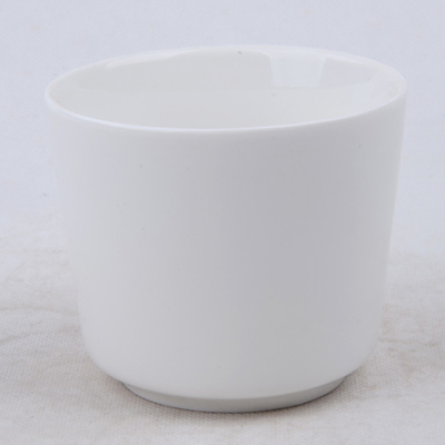 ঘুমানোর জন্য 7oz প্লেইন সাদা সুগন্ধযুক্ত প্রাকৃতিক সিরামিক সয়া মোমবাতি পাত্র